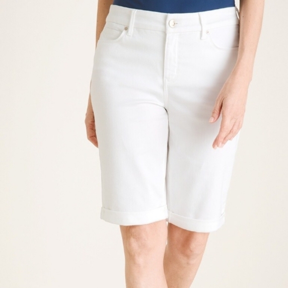 Chico's Pants - Chicos So Slimming Girlfriend Cuffed Bermuda Shorts White Size 12 -Chicos Size 2